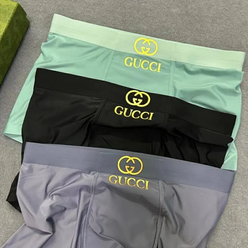 gucci sous vetementss pour homme s_11ba1643